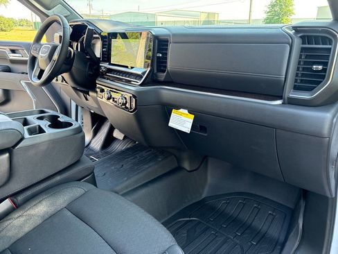 New 2026 GMC Sierra 1500 Elevation w/ X31 Off-Road Package AWD/4WD image 39
