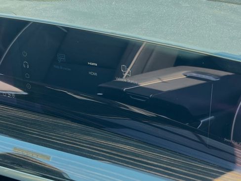 New 2025 Cadillac Escalade Premium Luxury image 31