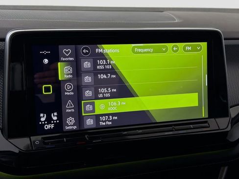 New 2025 Volkswagen Atlas Cross Sport SEL R-Line image 15