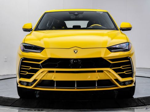 Used 2021 Lamborghini Urus AWD/4WD image 28