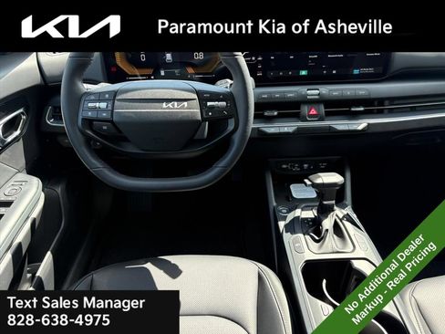 New 2026 Kia K4 EX FWD image 24