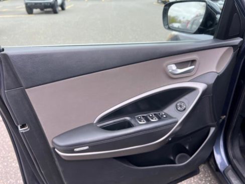 Used 2013 Hyundai Santa Fe Sport image 10