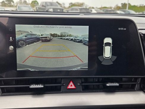 Used 2023 Kia Sportage EX AWD/4WD image 19