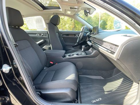 Certified 2023 Honda Civic EX image 26