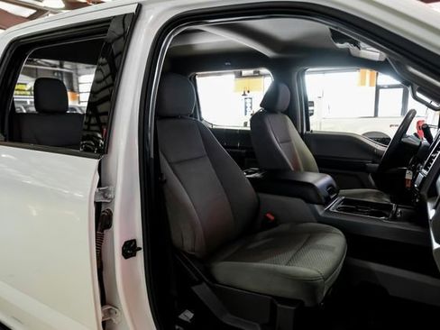 Used 2021 Ford F250 XLT w/ XLT Premium Package AWD/4WD image 30
