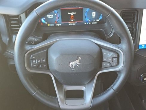 Used 2025 Ford Bronco Big Bend image 13