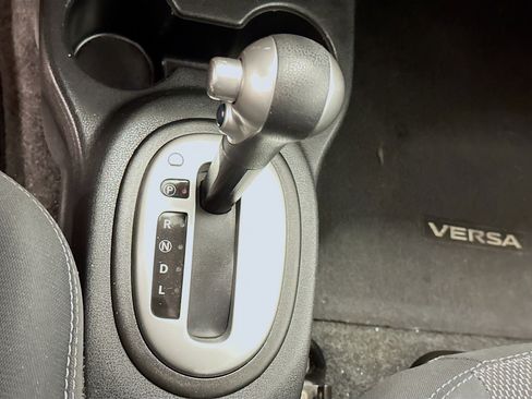 Used 2018 Nissan Versa SV FWD image 23
