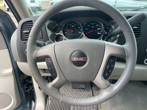 Used 2012 GMC Sierra 2500 SLE w/ SLE Preferred Package image 17