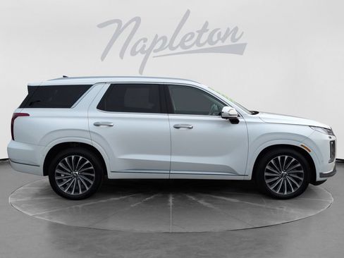 Used 2024 Hyundai Palisade Calligraphy AWD/4WD image 9