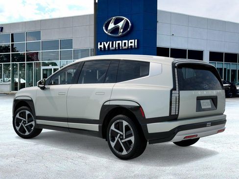 New 2026 Hyundai Ioniq 9 Limited image 5