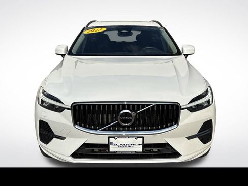 Certified 2023 Volvo XC60 B5 Core AWD/4WD image 8