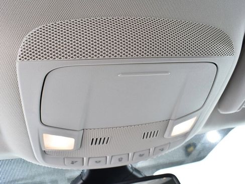 Used 2024 Ford Edge SEL w/ Convenience Package image 35