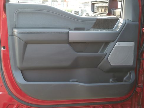 Used 2023 Ford F250 Lariat w/ Lariat Ultimate Package image 41