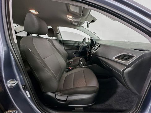 Used 2020 Hyundai Accent SE FWD image 26