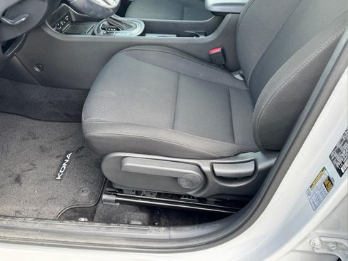 Certified 2026 Hyundai Kona SEL Sport AWD/4WD image 7