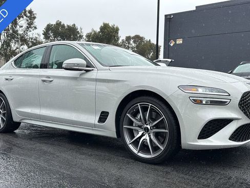 Used 2026 Genesis G70 2.5T image 1