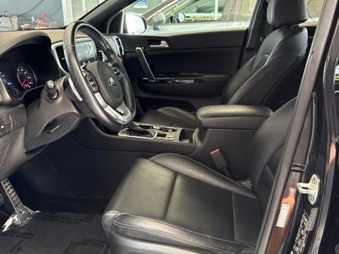 Used 2021 Kia Sportage S w/ S AWD Premium Package image 5