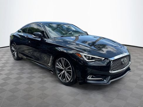 Certified 2022 INFINITI Q60 3.0t Luxe w/ Cargo Package RWD image 4