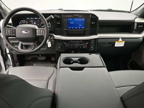 New 2026 Ford F250 XL RWD image 18