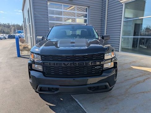 Used 2021 Chevrolet Silverado 1500 Custom w/ Rally Edition image 2