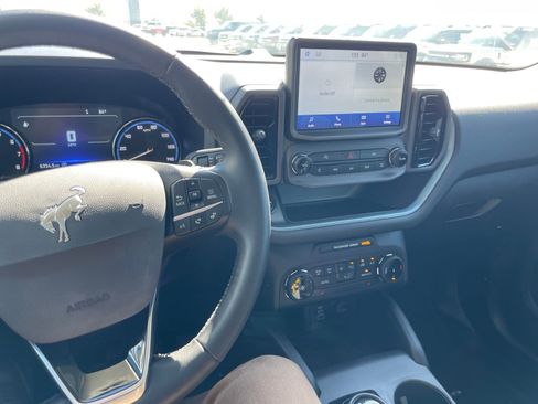 Used 2024 Ford Bronco Sport Badlands image 17