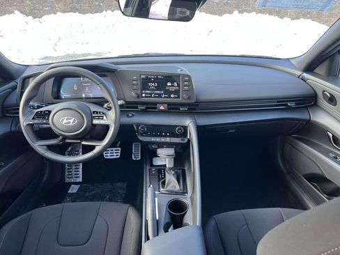 New 2026 Hyundai Elantra Sport FWD image 27