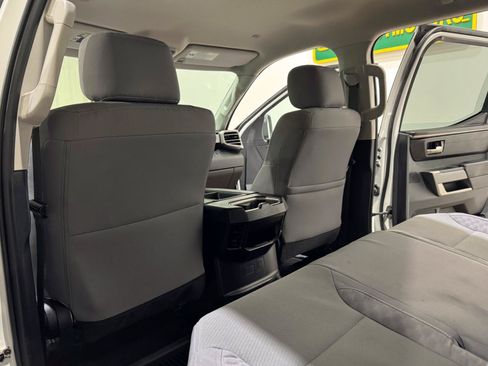 Used 2022 Toyota Tundra SR5 AWD/4WD image 17