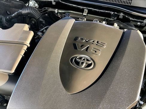 Used 2022 Toyota Tacoma SR5 image 35