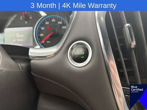 Used 2023 Chevrolet Traverse LT AWD/4WD image 42