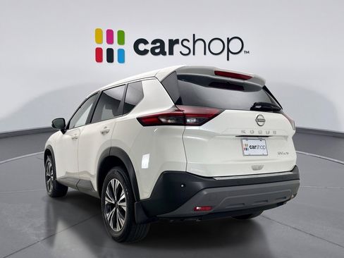 Used 2023 Nissan Rogue SV AWD/4WD image 3