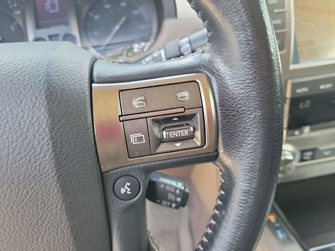 Used 2018 Lexus GX 460 w/ Navigation Package AWD/4WD image 32