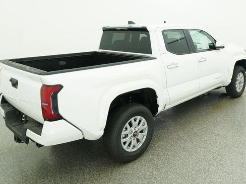 New 2026 Toyota Tacoma SR5 image 4