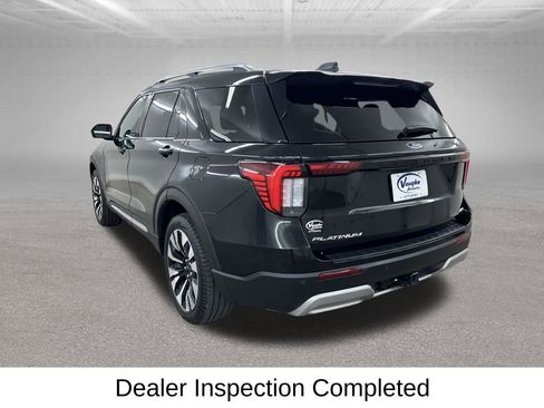 Used 2025 Ford Explorer Platinum w/ LUX Leather Package AWD/4WD image 9