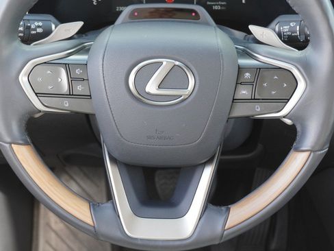 Certified 2024 Lexus RX 350 FWD w/ Convenience Package image 32
