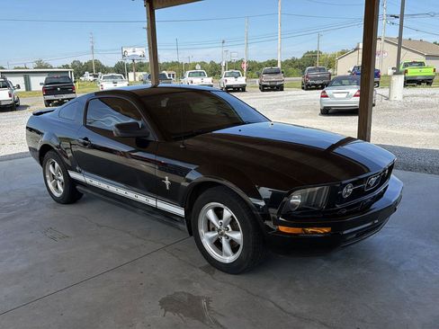 Used 2008 Ford Mustang Premium RWD image 8