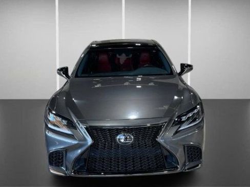Used 2018 Lexus LS 500 F Sport w/ Accessory Package (Z2) image 2