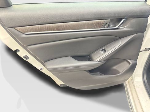 Used 2021 Honda Accord EX-L image 35
