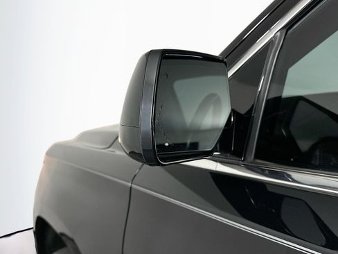 Used 2018 Chevrolet Suburban LT w/ Texas Edition Package image 16