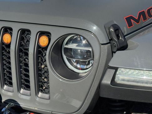 Used 2021 Jeep Gladiator Mojave AWD/4WD image 28