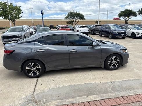 Used 2020 Nissan Sentra SV FWD image 5