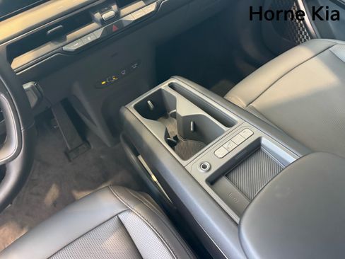 New 2026 Kia EV9 Light RWD image 18