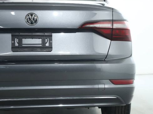 Certified 2021 Volkswagen Jetta SE w/ SE Cold Weather Package image 43