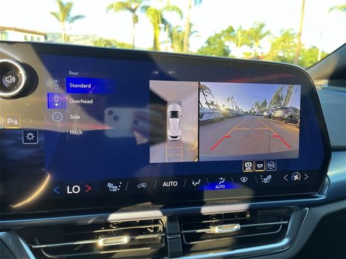 New 2026 Chevrolet Equinox EV LT image 15