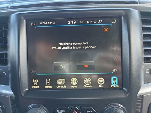 Used 2017 RAM 1500 Limited image 28