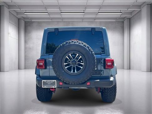 Used 2024 Jeep Wrangler Unlimited Rubicon AWD/4WD image 4