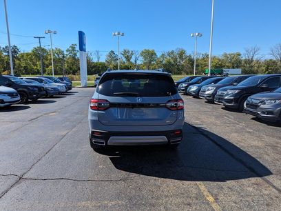 New 2025 Honda Pilot Touring