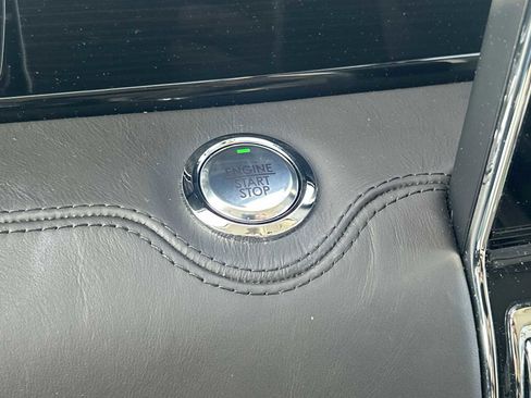 Used 2023 Lincoln Navigator Black Label image 16