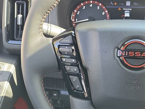 New 2025 Nissan Frontier PRO-4X w/ Pro Premium Package image 6