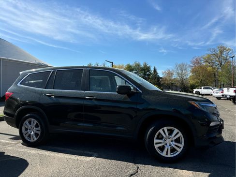 Used 2016 Honda Pilot LX image 3