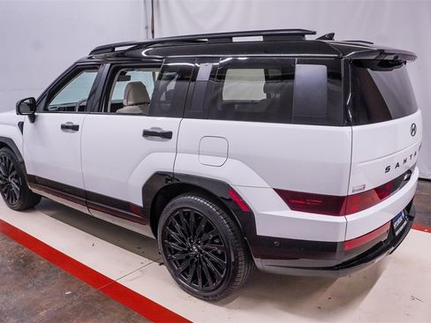 Used 2025 Hyundai Santa Fe Calligraphy image 6